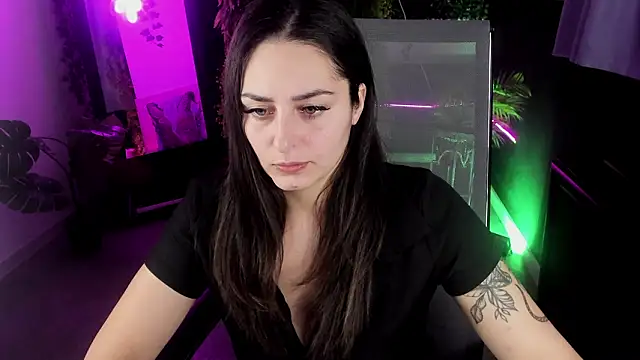 ValeriiMills online show from February 2026 02:55:01 PM