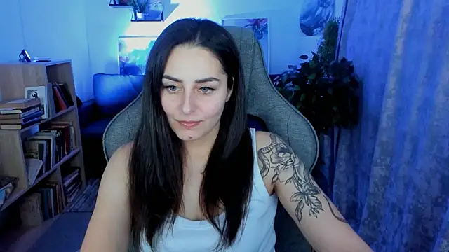 ValeriiMills online show from February 2026 02:51:01 PM