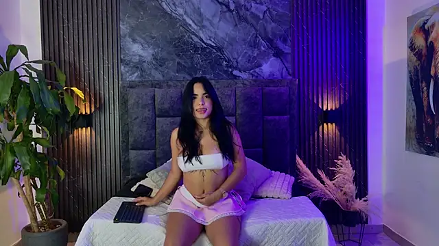 Lenna s online show from July 2026 08:46:01 PM
