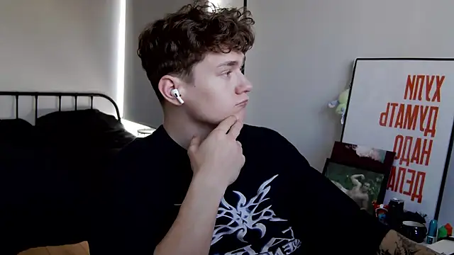 DanyDavis online show from October 2025 07:48:01 AM