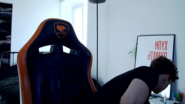 DanyDavis online show from October 2025 08:11:02 AM