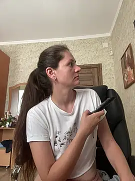Snapshot of MariannaSida chatting on June 2026 11:41:01 AM MariannaSida online show from June 2026 11:41:01 AM