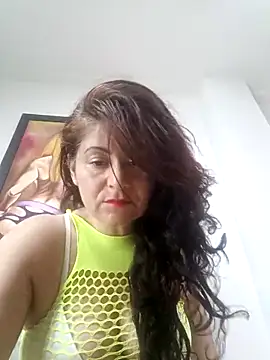 Snapshot of lunadicty chatting on March 2025 09:59:01 PM lunadicty online show from March 2025 09:59:01 PM