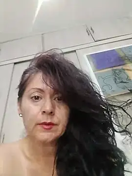 Snapshot of lunadicty chatting on May 2026 11:34:04 PM lunadicty online show from May 2026 11:34:04 PM