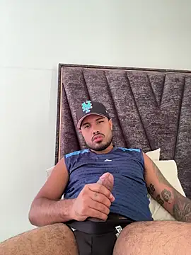 PapiStan online show from November 2025 09:58:01 PM