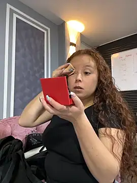 Snapshot of AmmberJones chatting on November 2025 12:16:01 PM AmmberJones online show from November 2025 12:16:01 PM