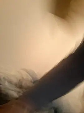 moasslicker online show from December 2025 11:48:01 AM