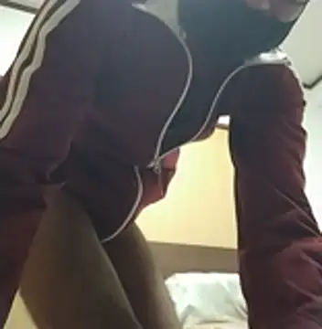 SunkLupus online show from February 2026 12:45:01 PM