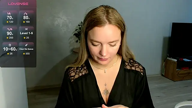 Snapshot of Eva___forever chatting on October 2025 01:09:02 AM Eva forever online show from October 2025 01:09:02 AM