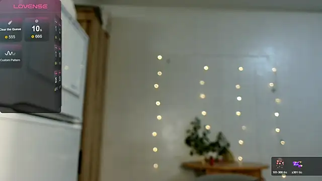 Snapshot of Eva___forever chatting on November 2025 04:23:02 AM Eva forever online show from November 2025 04:23:02 AM