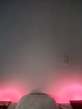 Alicia Montess online show from September 2025 09:05:01 PM