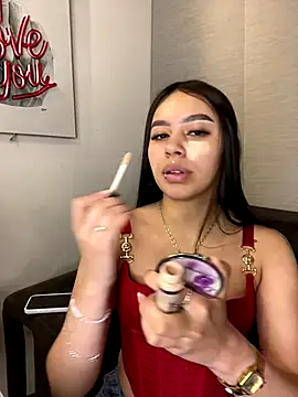 Snapshot of Cristina_pinkk chatting on November 2025 03:05:01 AM Cristina pinkk online show from November 2025 03:05:01 AM