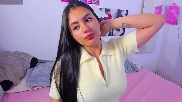 mialeia01 online show from November 2025 02:53:02 PM