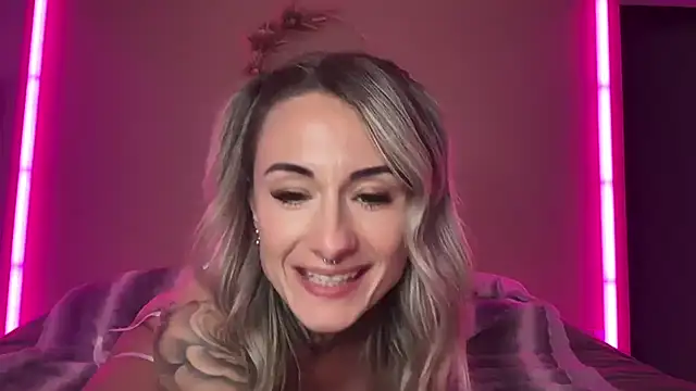 Anais dupres  online show from November 2025 10:47:01 PM