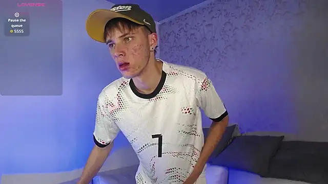 Robbin Blaze online show from September 2025 08:43:01 PM