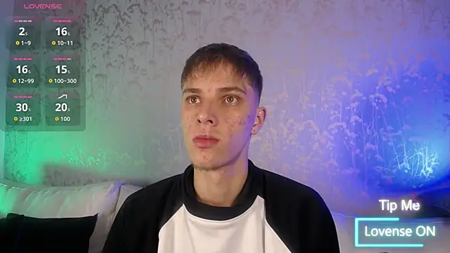 Snapshot of Robbin_Blaze chatting on January 2026 04:47:01 AM Robbin Blaze online show from January 2026 04:47:01 AM