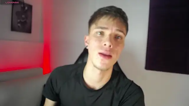 Snapshot of Robbin_Blaze chatting on February 2026 04:17:02 AM Robbin Blaze online show from February 2026 04:17:02 AM