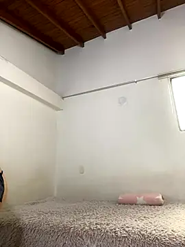 Mia  Gray online show from October 2025 06:07:01 PM