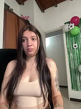 Mia  Gray online show from June 2026 04:16:02 PM