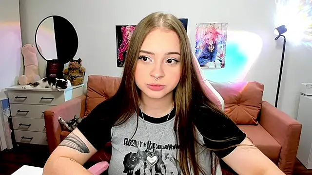 mistress lain online show from September 2025 06:56:02 PM