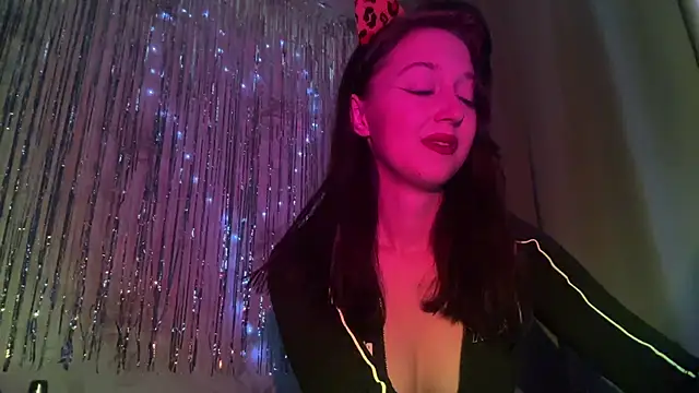 YourTemptation  online show from December 2025 10:11:02 AM