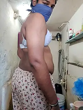 Snapshot of Brown69_guy chatting on November 2025 06:02:02 AM Brown69 guy online show from November 2025 06:02:02 AM