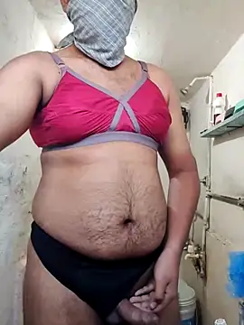 Snapshot of Brown69_guy chatting on December 2025 05:58:02 AM Brown69 guy online show from December 2025 05:58:02 AM