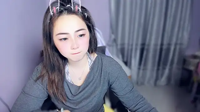 Snapshot of yuki3366 chatting on November 2025 01:17:02 PM yuki3366 online show from November 2025 01:17:02 PM