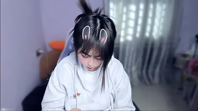 Snapshot of yuki3366 chatting on November 2025 07:30:01 AM yuki3366 online show from November 2025 07:30:01 AM