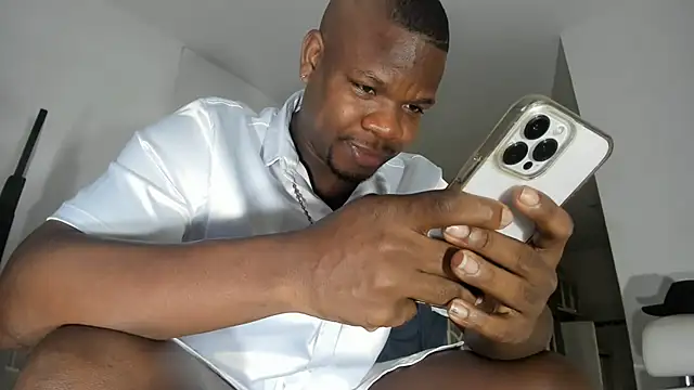 Snapshot of feliipehot chatting on December 2025 09:44:01 PM feliipehot online show from December 2025 09:44:01 PM