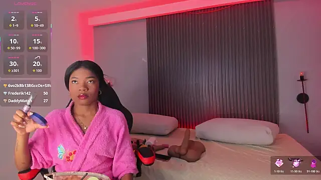 Snapshot of ciara_blake chatting on November 2025 08:10:01 PM ciara blake online show from November 2025 08:10:01 PM