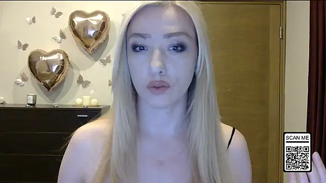 Snapshot of Wild_Silk_Desire chatting on May 2026 02:12:01 PM Wild Silk Desire online show from May 2026 02:12:01 PM