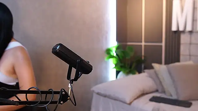 Susan wall online show from April 2026 01:31:02 PM