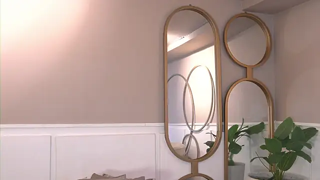 Snapshot of Susan_wall chatting on June 2026 01:21:02 PM Susan wall online show from June 2026 01:21:02 PM
