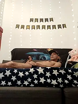 hotCOUPLEPETRA online show from April 2026 12:08:02 AM