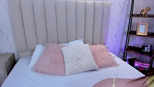 LilithHarperr  online show from November 2025 05:40:01 AM