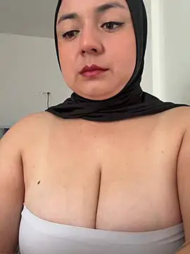 bluum online show from February 2026 03:54:01 PM