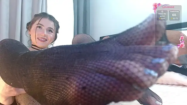 Snapshot of Salma_Tori chatting on November 2025 09:35:02 PM Salma Tori online show from November 2025 09:35:02 PM