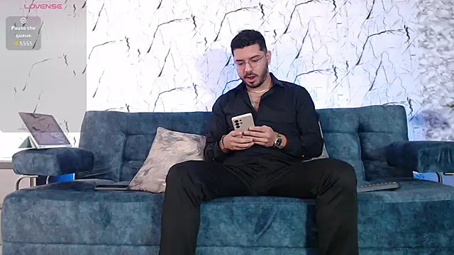 samuelcoopeer online show from September 2025 01:05:02 PM