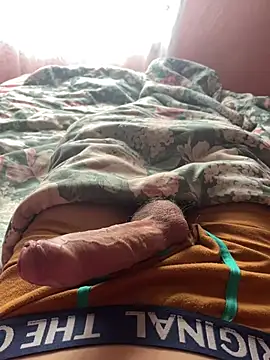 UncoolCaesium online show from April 2026 07:31:01 AM