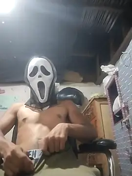 Snapshot of DXTFFx chatting on November 2025 01:40:01 AM DXTFFx online show from November 2025 01:40:01 AM