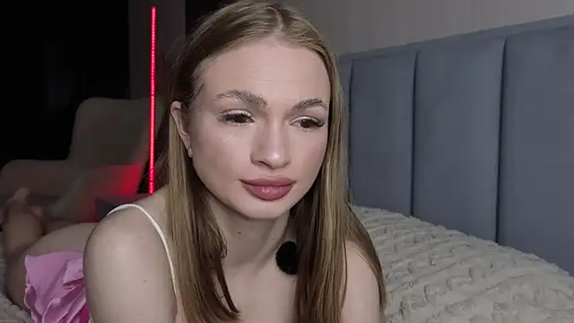 Snapshot of Pussyya777 chatting on April 2026 11:52:02 AM Pussyya777 online show from April 2026 11:52:02 AM