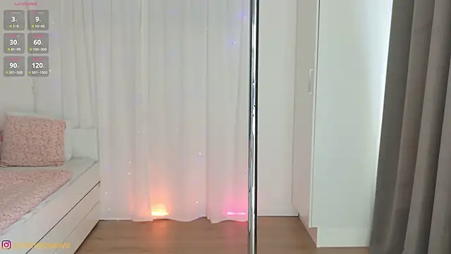 SabrinaRosed online show from September 2025 09:42:02 AM