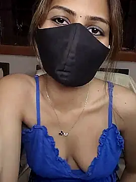 Isha Sax online show from February 2026 08:15:01 PM