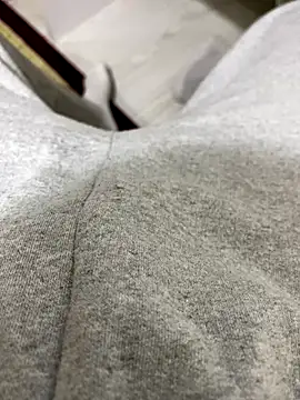 Snapshot of Emre_efe chatting on October 2025 11:09:02 PM Emre efe online show from October 2025 11:09:02 PM