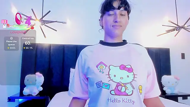 niia7 online show from September 2025 07:40:02 PM