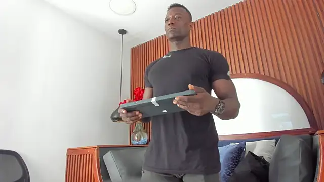 Snapshot of MarcusBlack_ chatting on December 2025 03:16:02 PM MarcusBlack online show from December 2025 03:16:02 PM