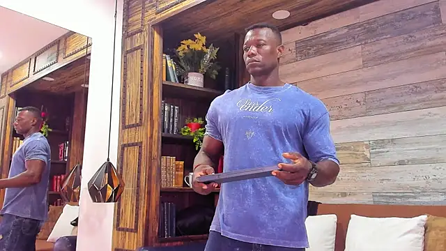 Snapshot of MarcusBlack_ chatting on August 2026 12:29:02 PM MarcusBlack online show from August 2026 12:29:02 PM