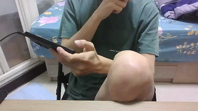 Snapshot of yzy_22_fun chatting on February 2026 02:26:01 PM yzy 22 fun online show from February 2026 02:26:01 PM