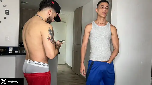 Snapshot of zoneboys chatting on November 2025 10:51:01 PM zoneboys online show from November 2025 10:51:01 PM